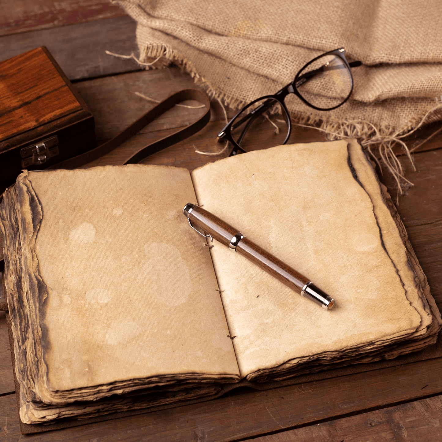 Burnt Deckle Edge Vintage Paper - Handmade Leather Bound Journal